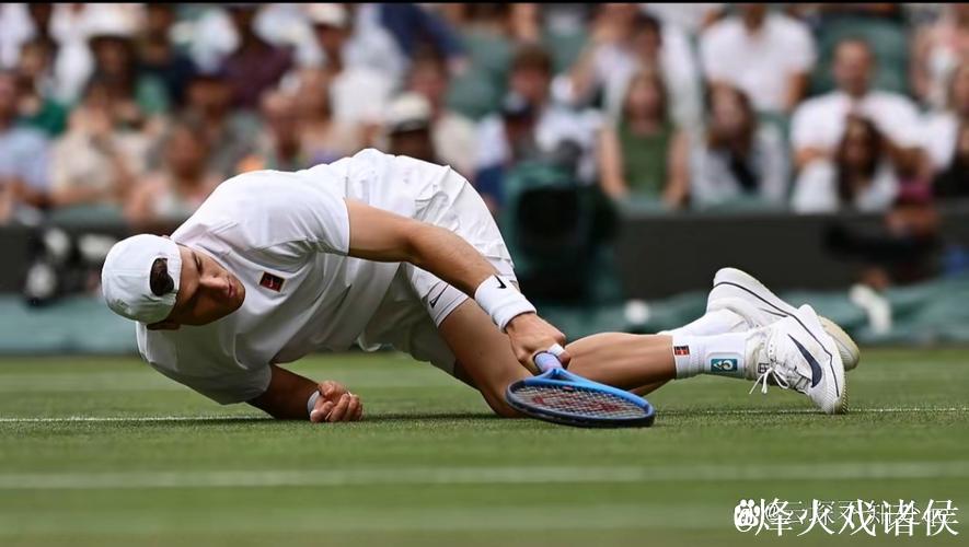 罗马诺丨S·希门尼斯或将迅速进行脚踝手术 罗马诺丨S·希门尼斯或将迅速进行脚踝手术